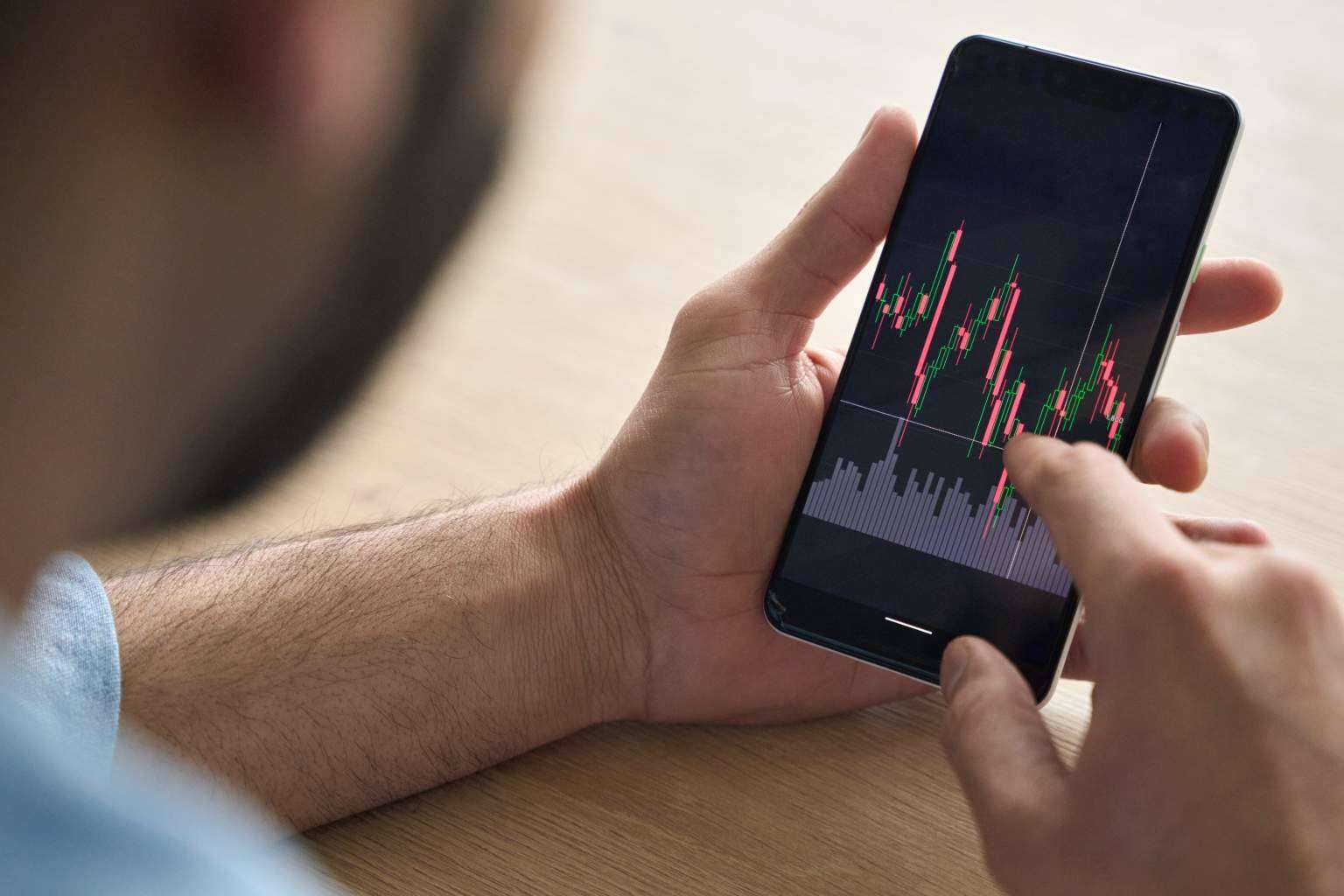 Aprender sobre los tipos de contratos de CFDs y cómo invertir sabiamente