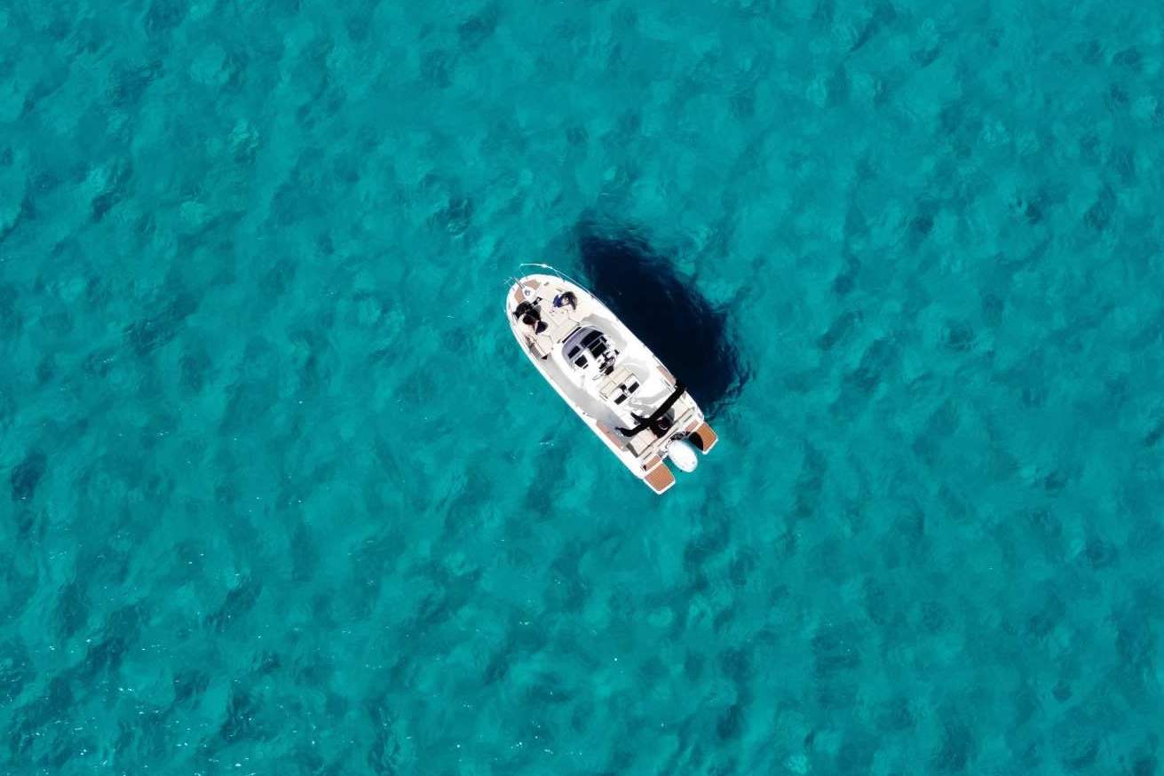 Nautic Charter Menorca, algunas de las mejores excursiones privadas en barco para descubrir Menorca