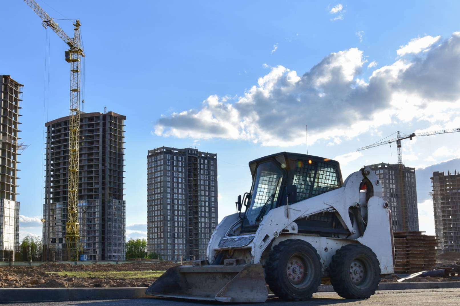 El auge del alquiler de maquinaria de construcción con elalquilador.com