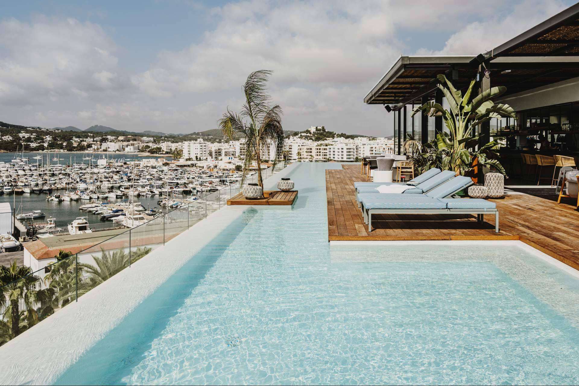 Reconocido luxury hotel Ibiza, Hotel Aguas de Ibiza
