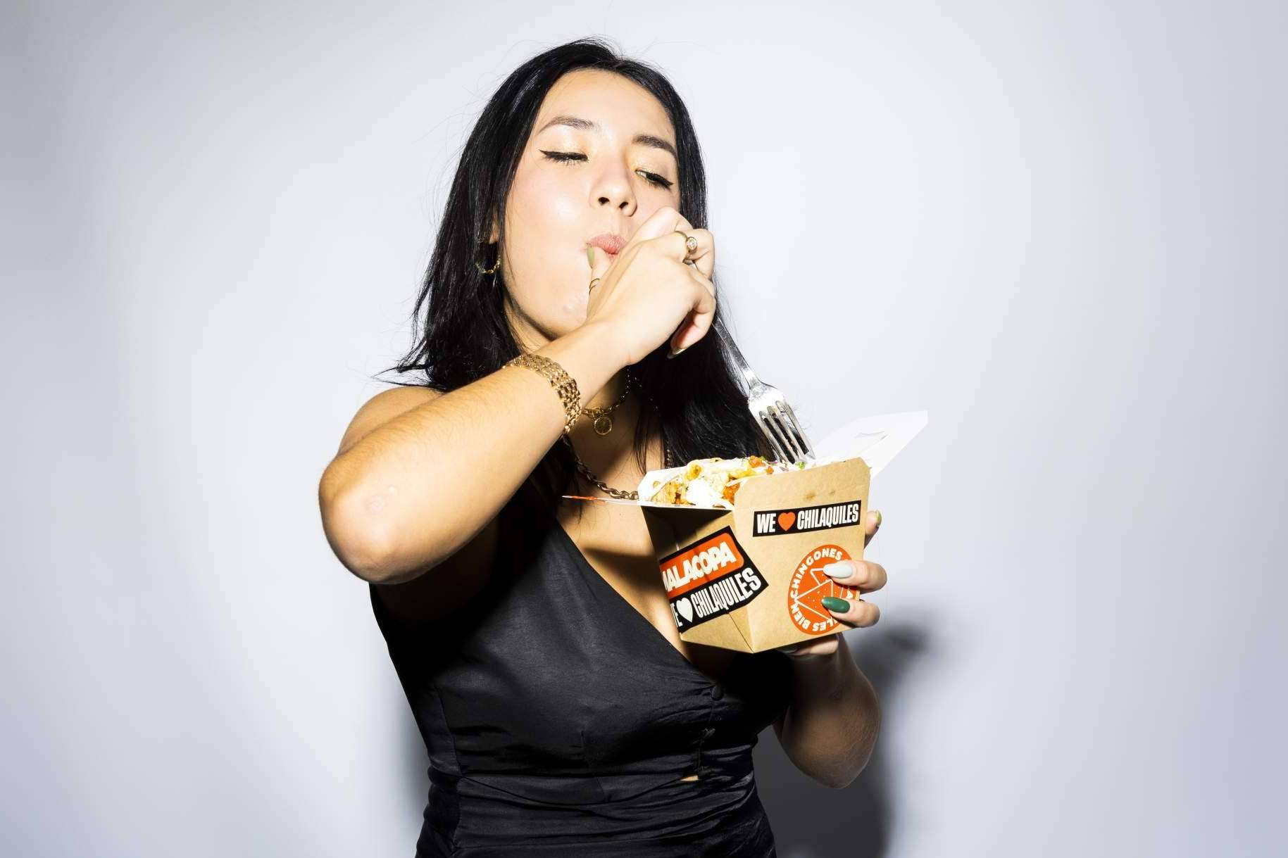 Los auténticos chilaquiles mexicanos de Malacopa conquistan Madrid