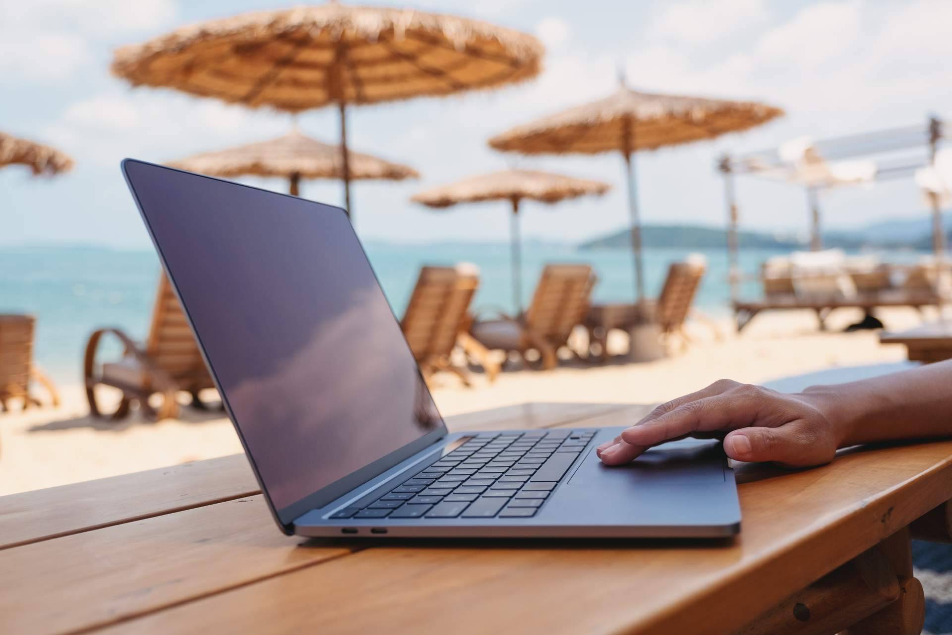Contratar servicios de soporte informático en vacaciones con Eskape