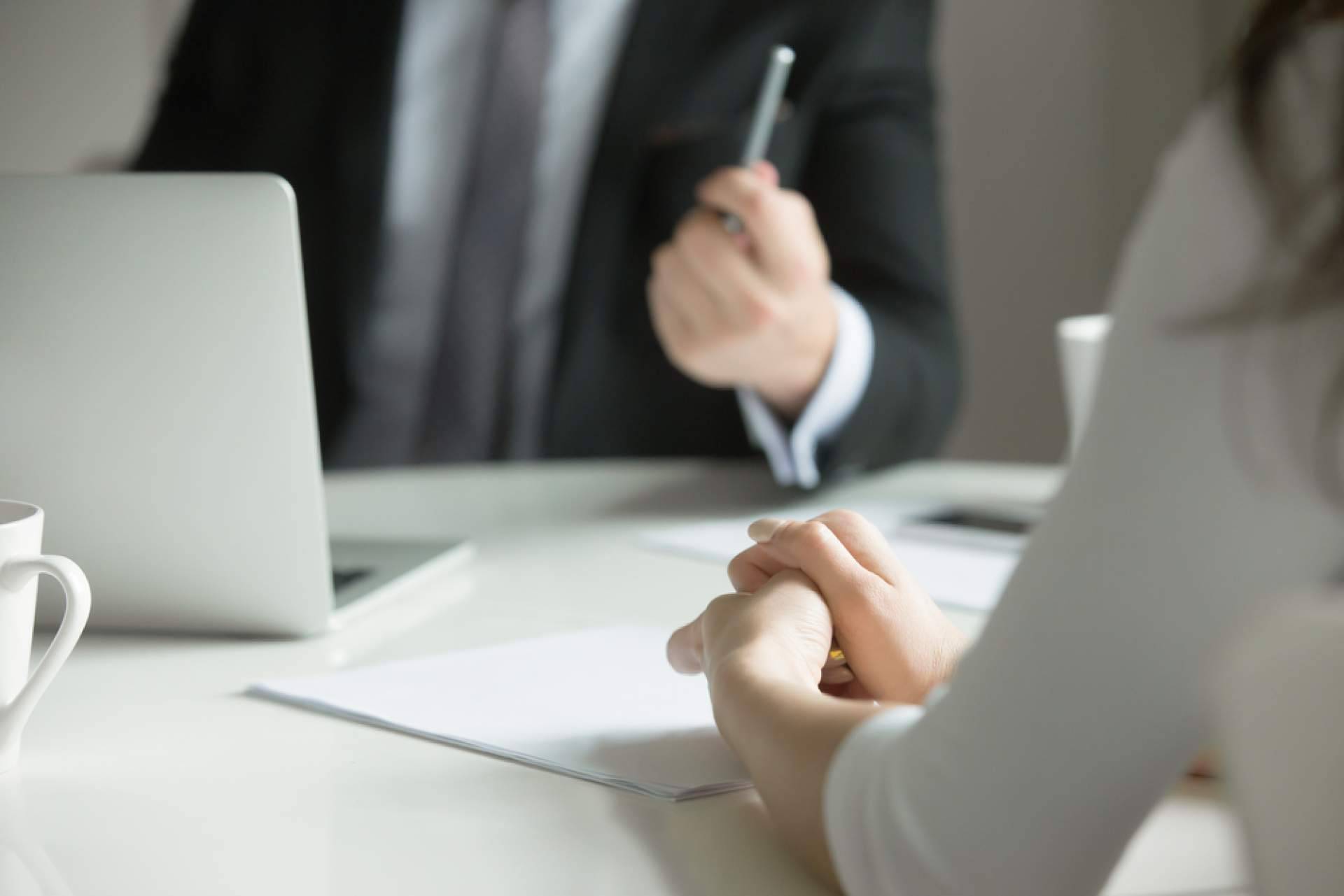 ¿De qué manera afecta a la empresa el reconocimiento de una incapacidad permanente a un trabajador?
