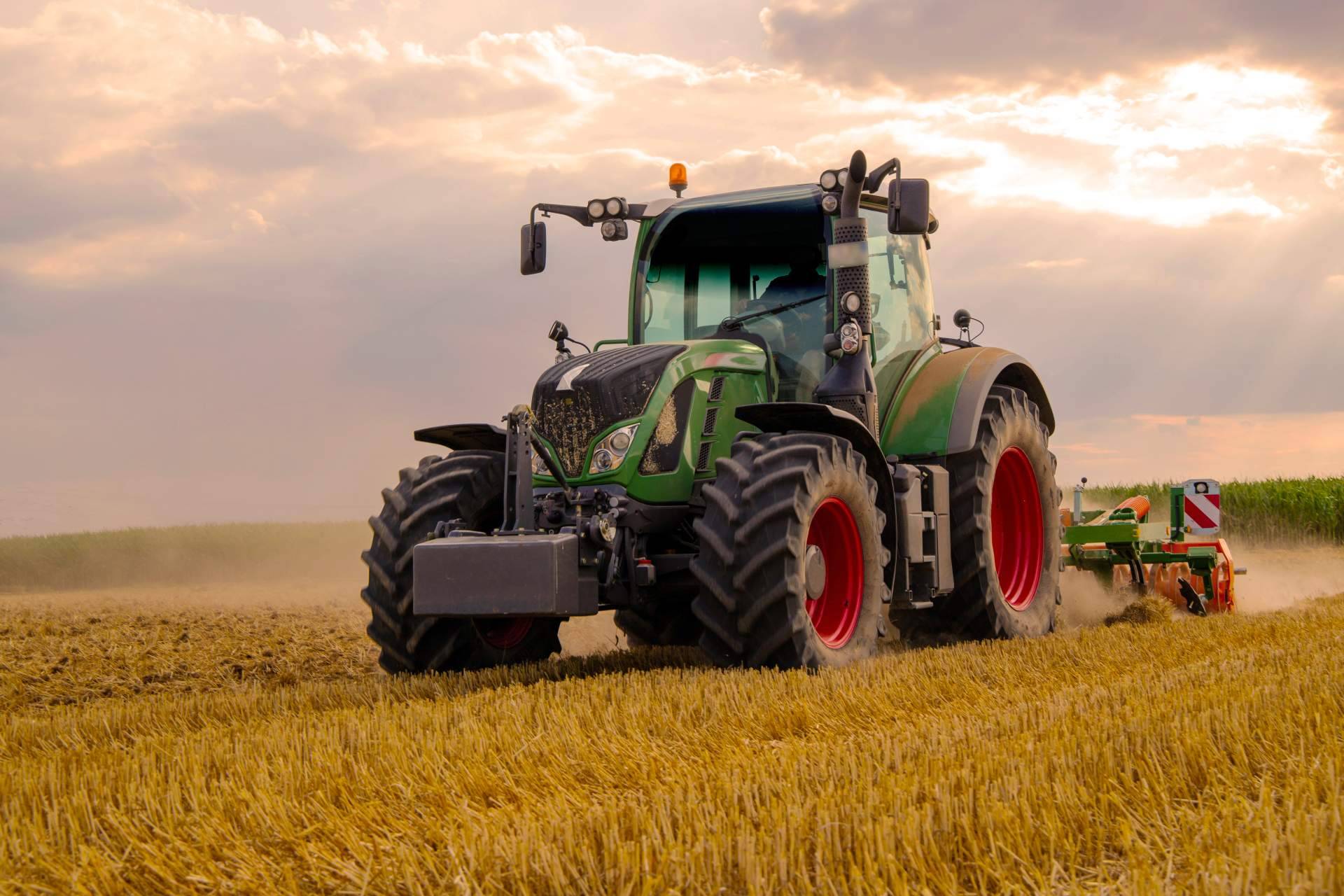 ¿Cómo tasar la maquinaria agrícola?