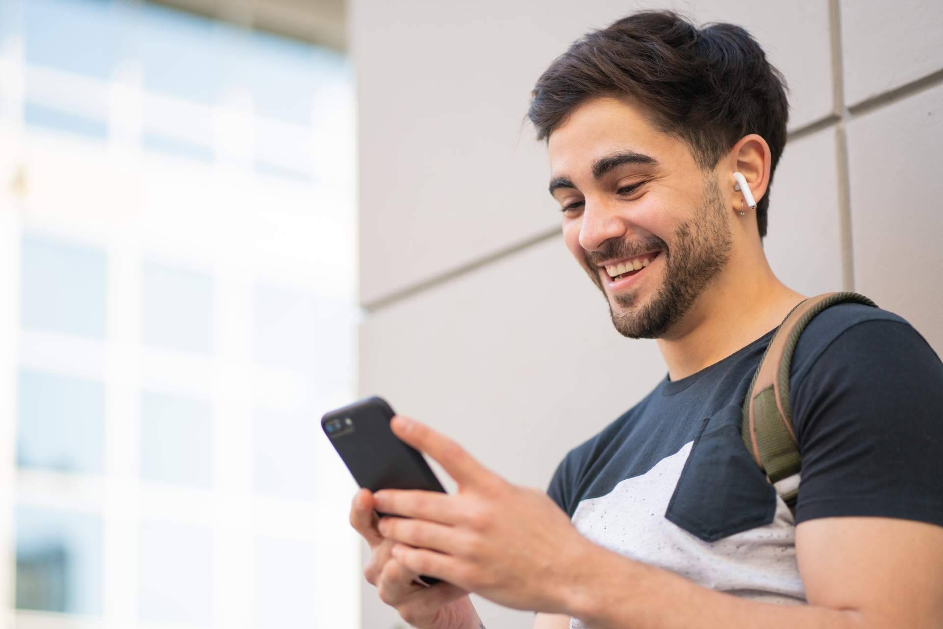 La solución tecnológica para optimizar la comunicación y coordinación del personal de una empresa, con Ommnio