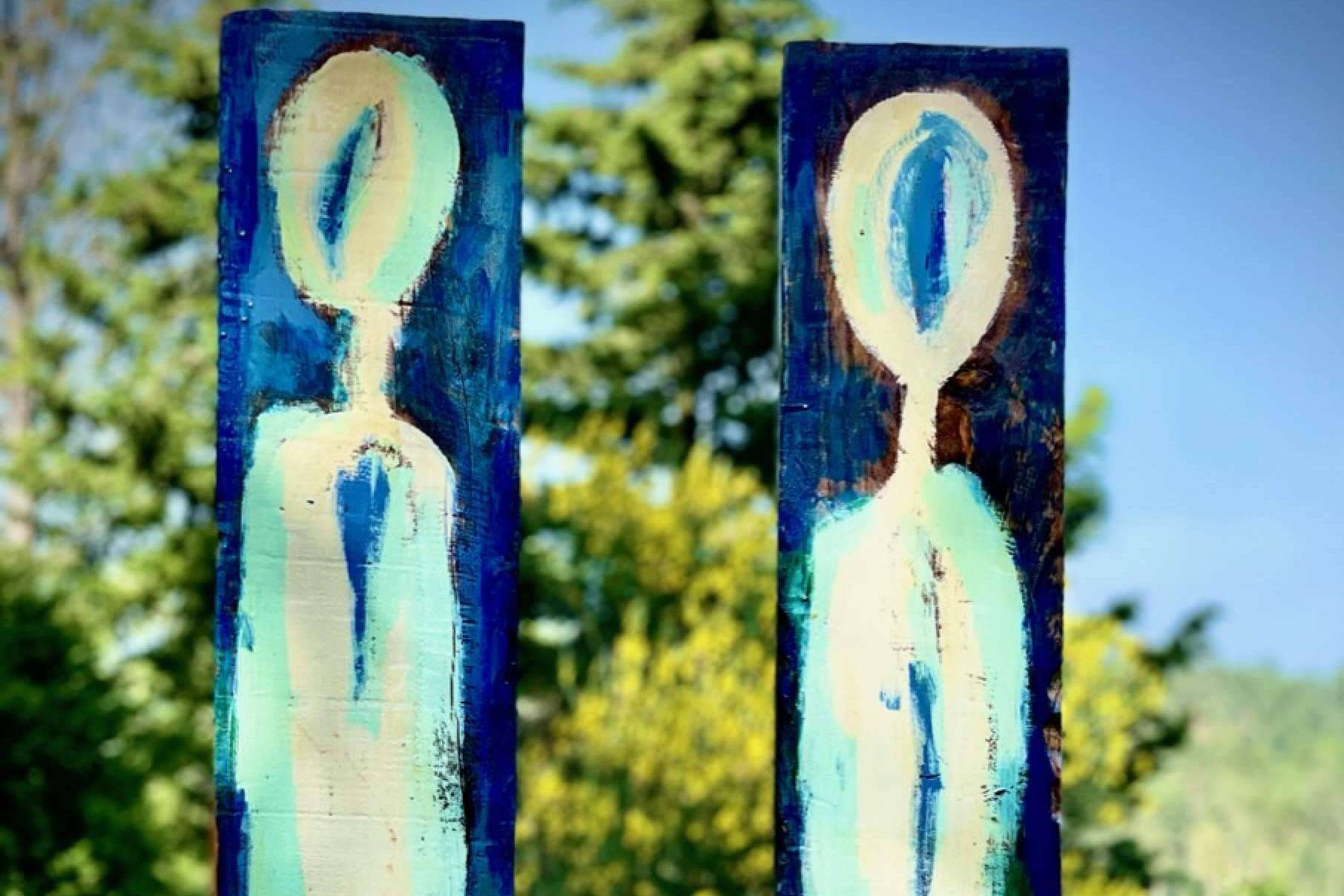 Del 22 de julio al 6 de agosto, una de las artistas referentes en Tótems en España, Pilar Almagro, llevará a cabo su próxima exposición en Sant Jaume de Frontanyá, Barcelona