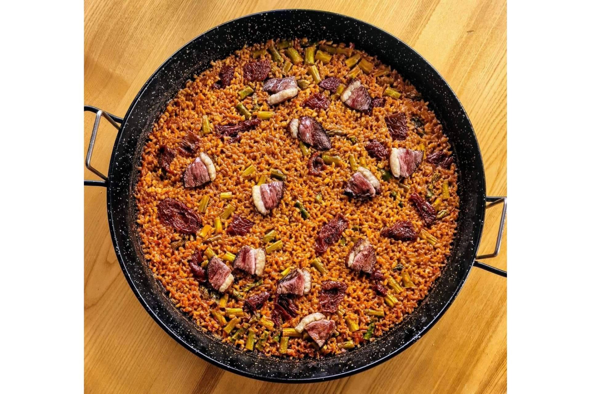 Probar el arroz alicantino con mayúsculas de la mano de OZ gastroclub