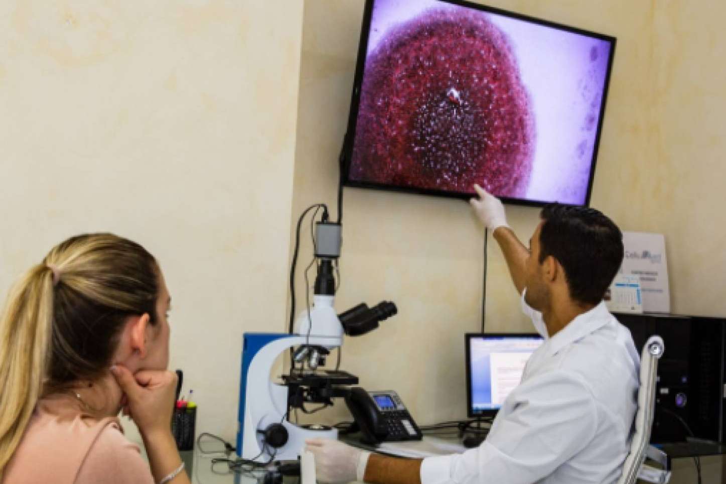 ¿En qué beneficia un análisis celular a los pacientes de cáncer?