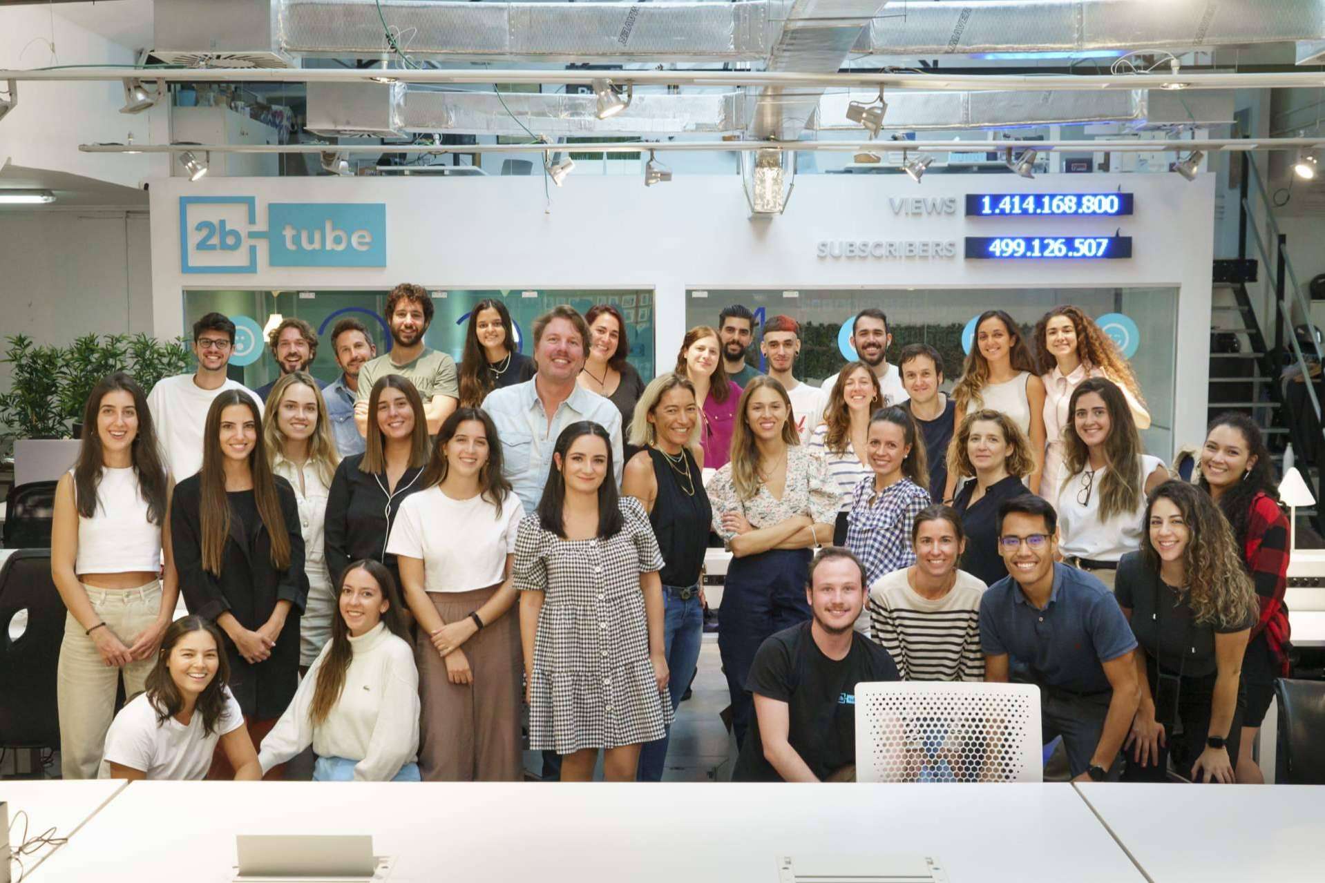 La agencia 2btube ha pasado de representar influencers a convertir en influyentes a las marcas