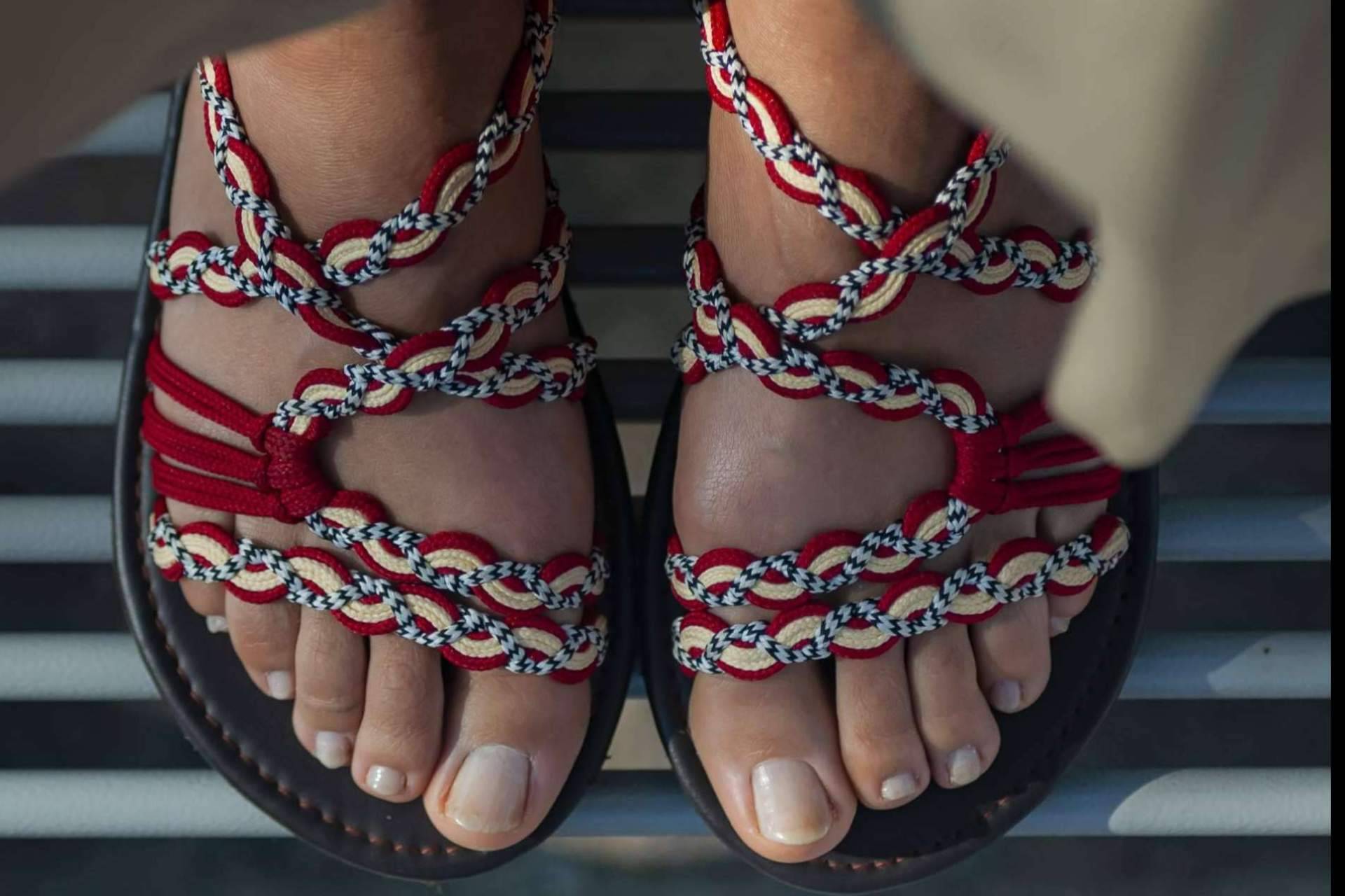 Sandalias de diferentes modelos y diseños en Kitara