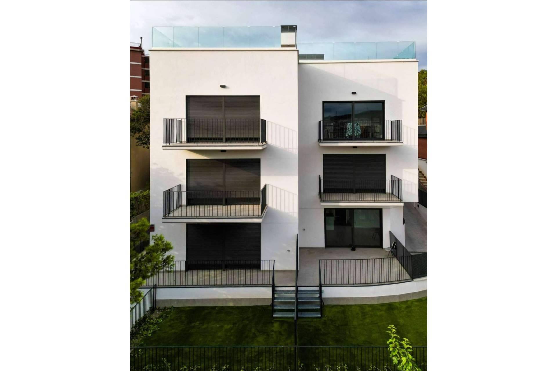 Un oasis ubicado en Barcelona, nuevo edificio de viviendas en la Font d'en Fargues - Barcelona