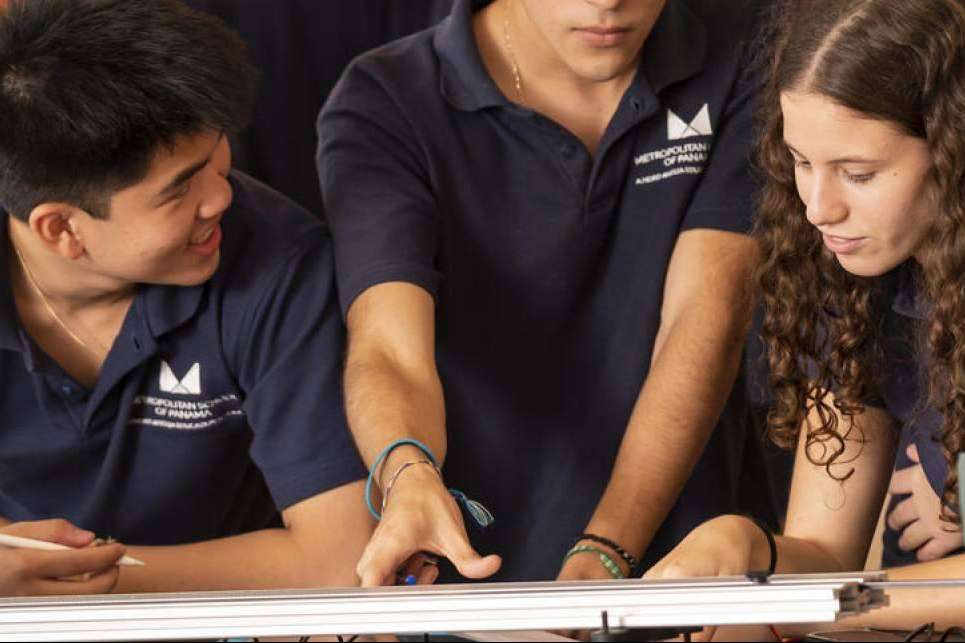 Excelencia académica, los estudiantes del Metropolitan School of Panama logran sobresalientes en IBDP