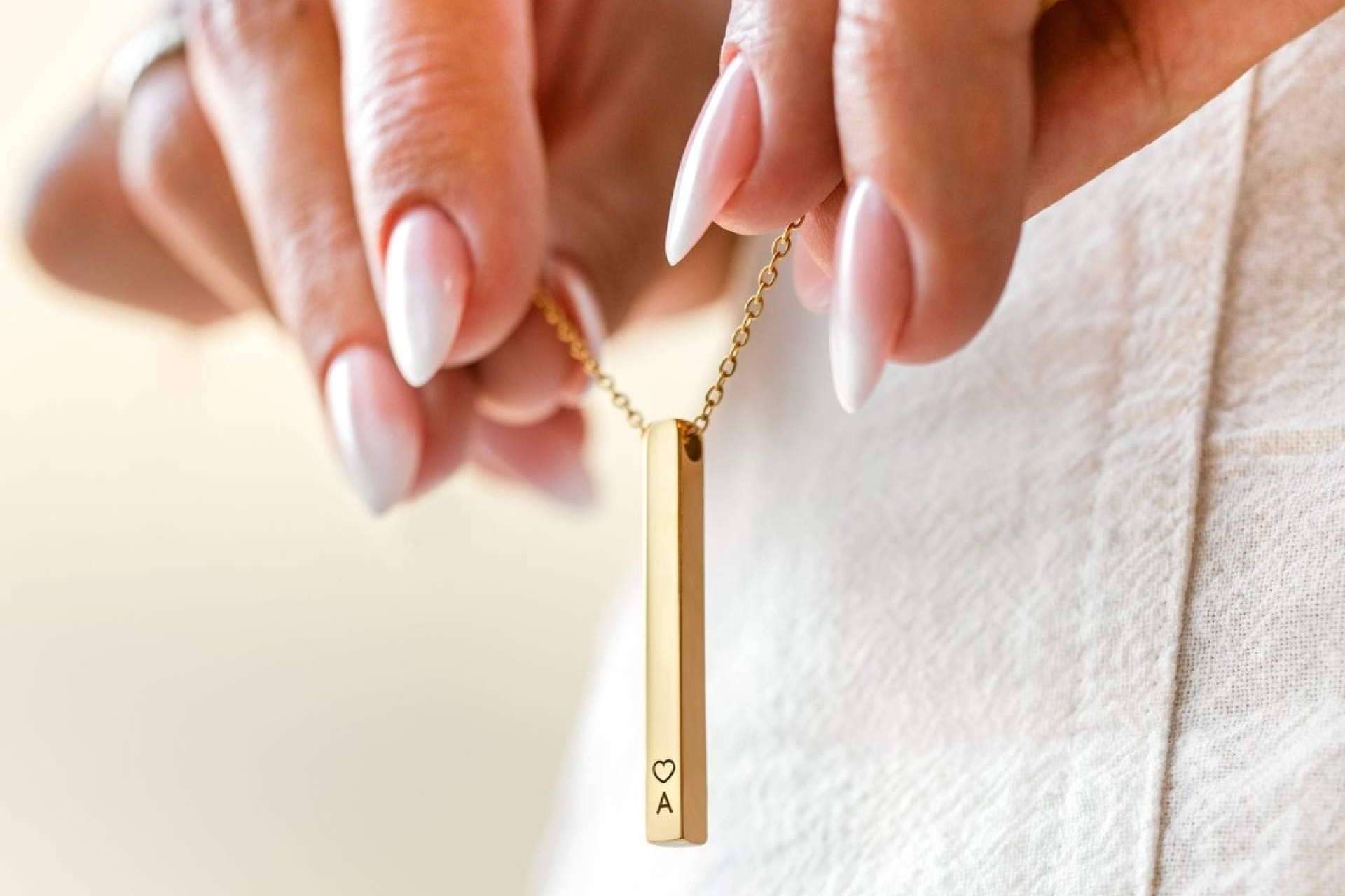 Le Petite Marie da algunas recomendaciones para cuidar joyas en verano