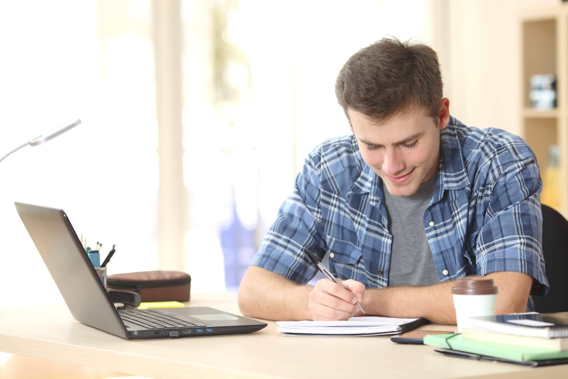 Más de 30 cursos disponibles en la Universidad Ducens