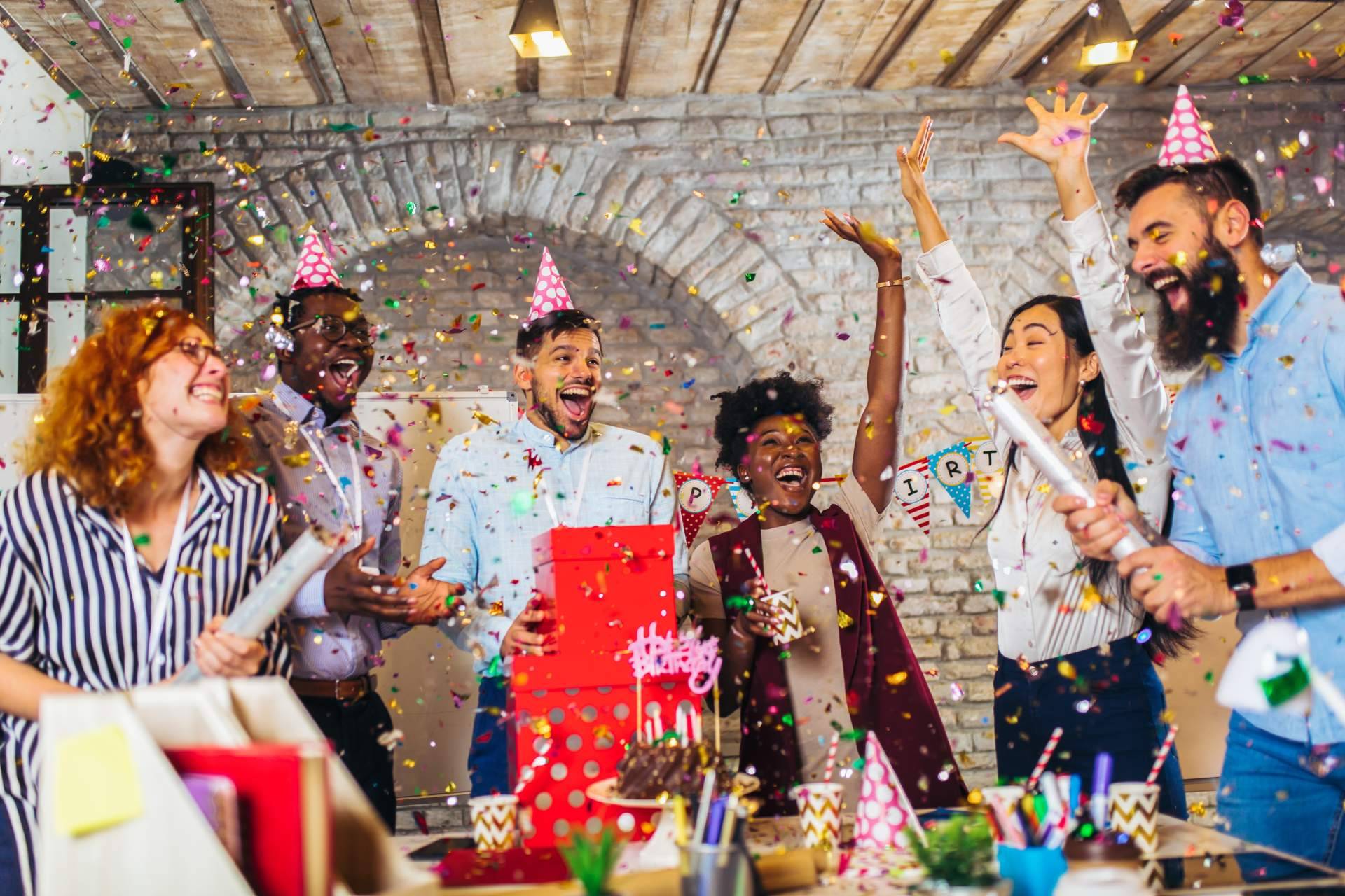 Tu Fiesta Mola Mazo cuenta con productos para la decoración de fiestas