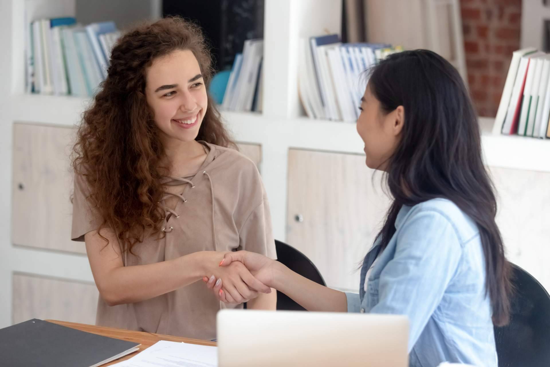 La plataforma digital de prácticas para estudiantes en España, Becadvisor