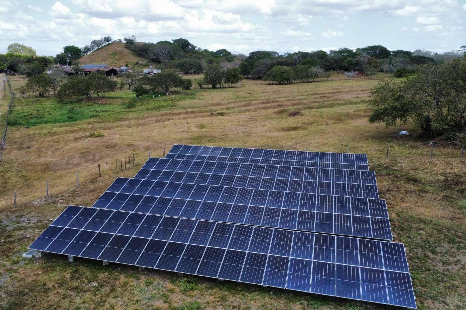 Productos de energía solar fotovoltaica de La Casa de las Baterías en Panamá