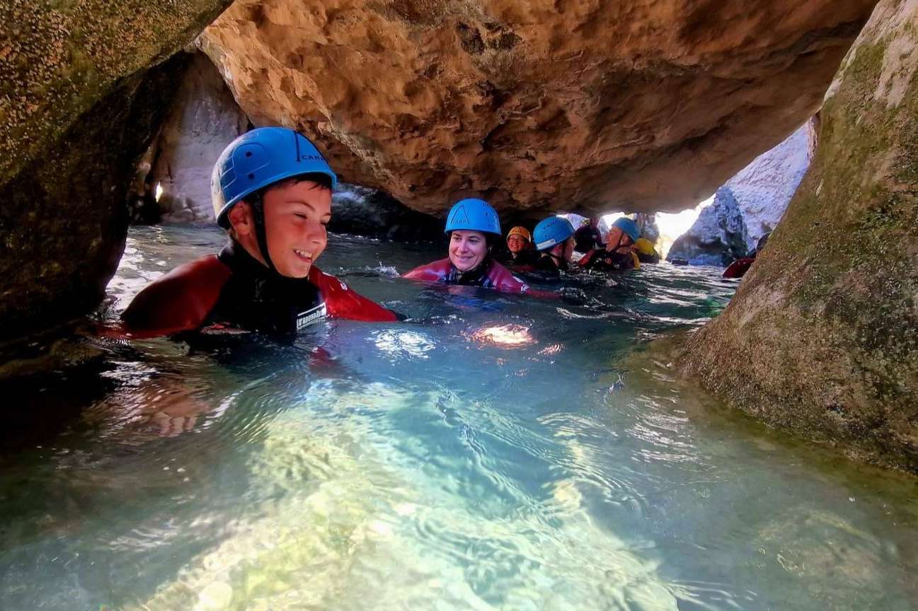 ¿Dónde hacer barranquismo en España?, por los guías de Rumbo Aventura
