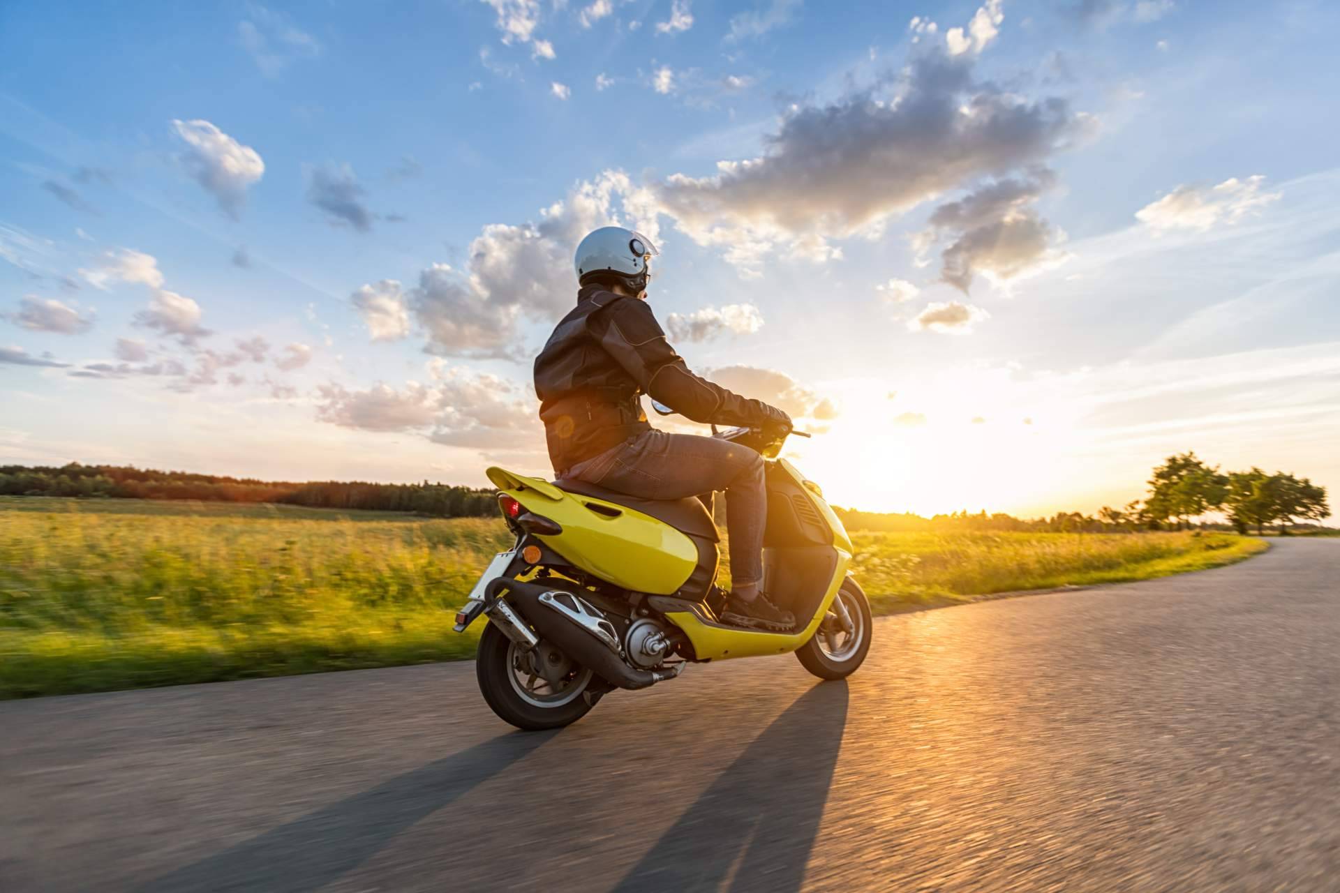 Los orígenes, evolución y modelos que existen en la actualidad de las scooters, una inolvidable moto