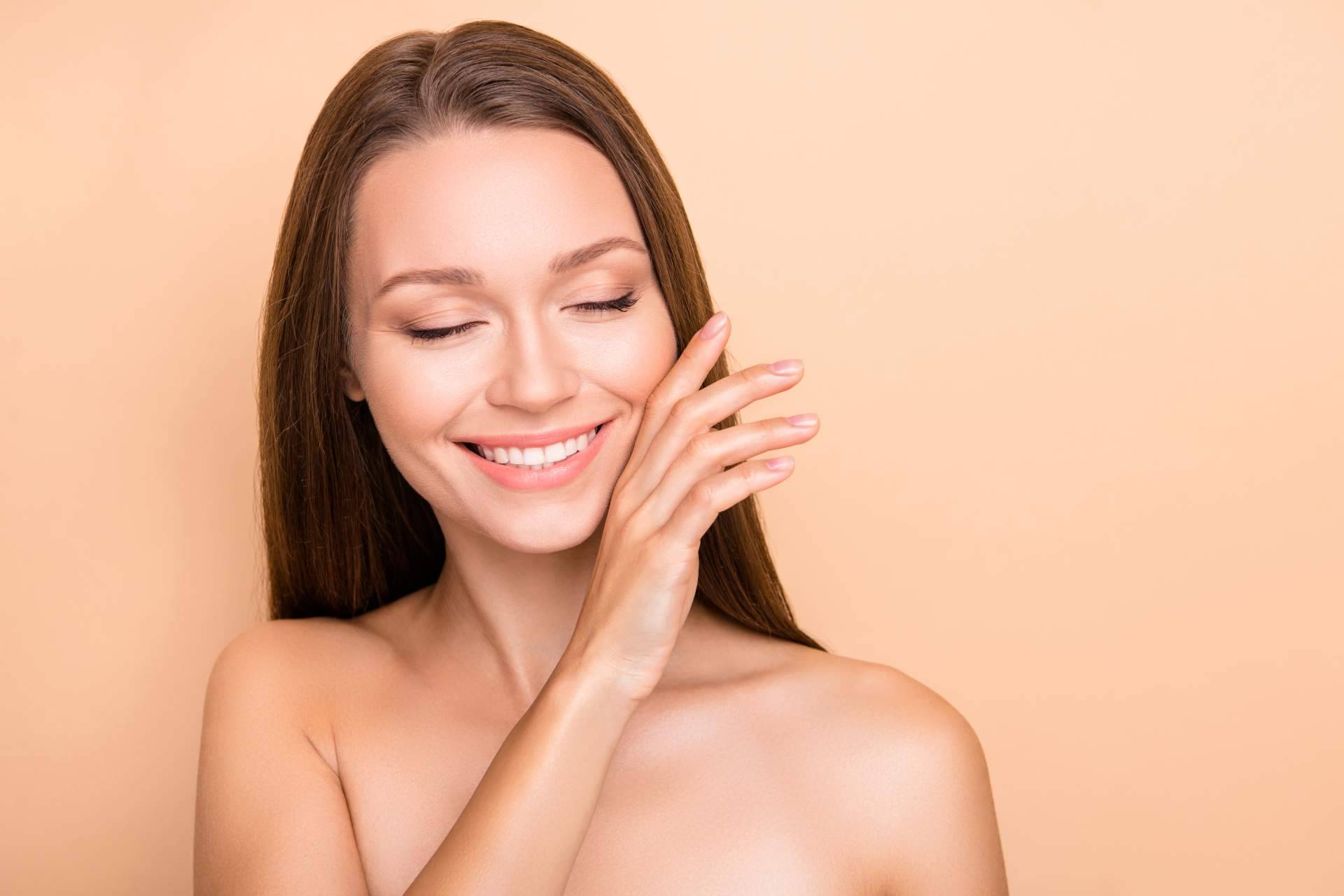 AnaBoss permite tener una piel más suave, tersa y luminosa con sus peeling químicos médicos