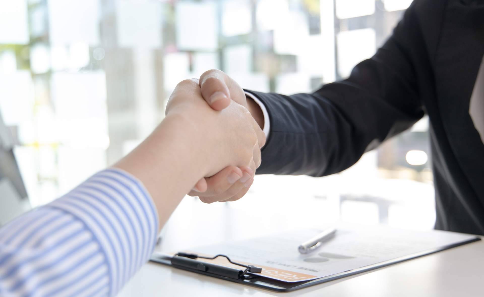 Contar con los profesionales de Villaquirán Abogados para la fusión o absorción de empresas