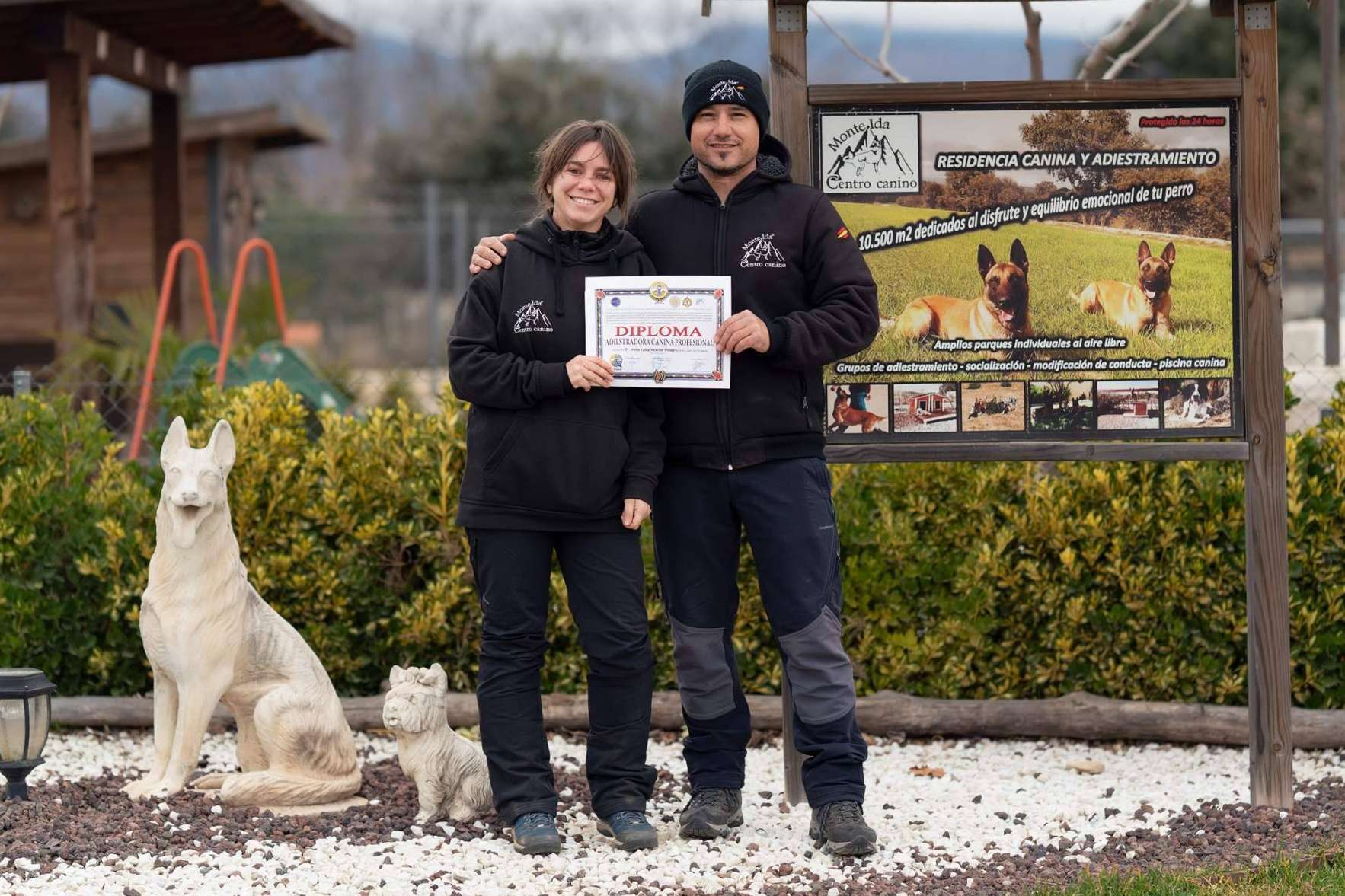 Realizar el Curso de Adiestrador Canino Profesional con la escuela de adiestramiento Monte Ida