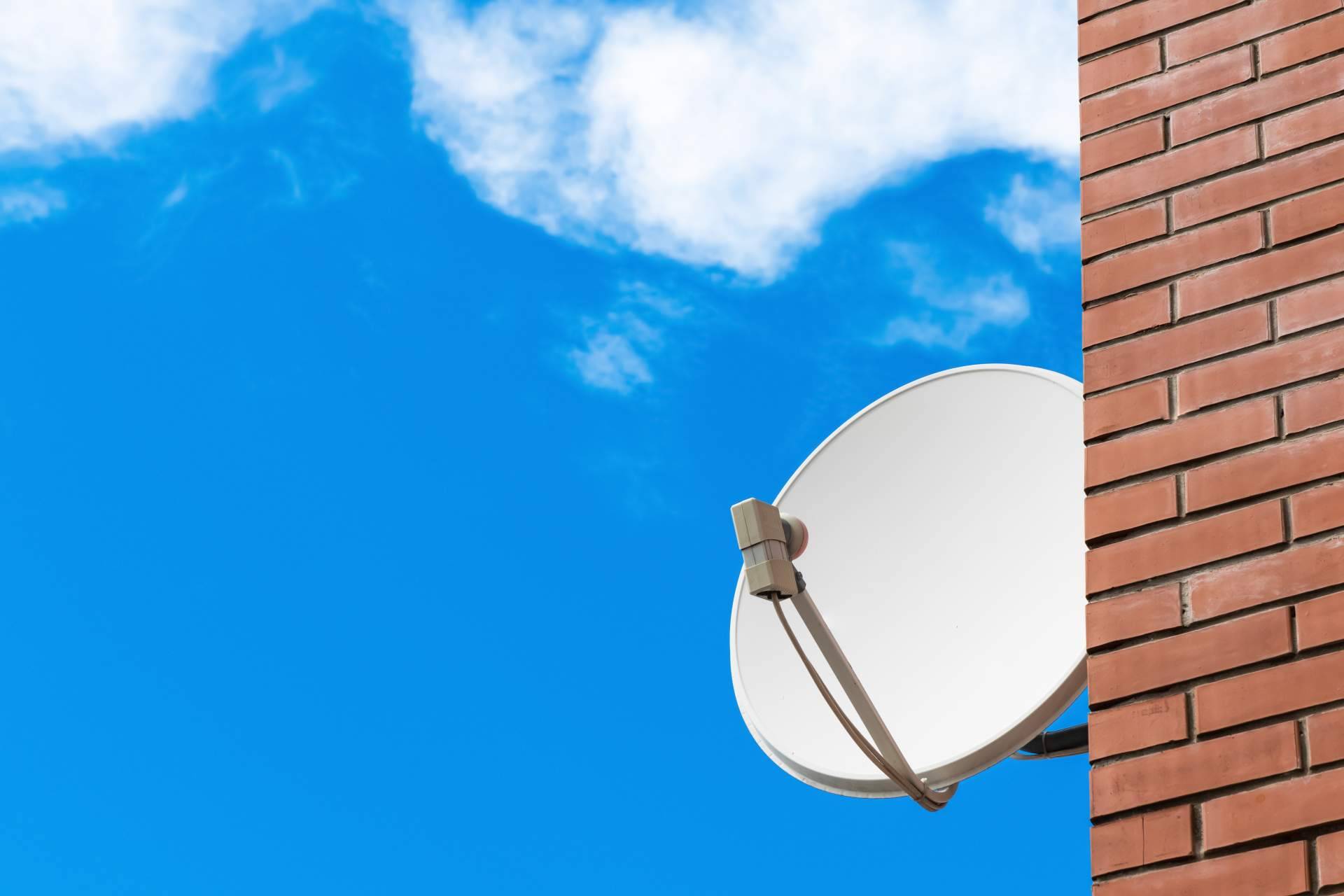Antenistas Valencia, soluciones y reparación de antenas parabólicas con los antenistas en Catarroja
