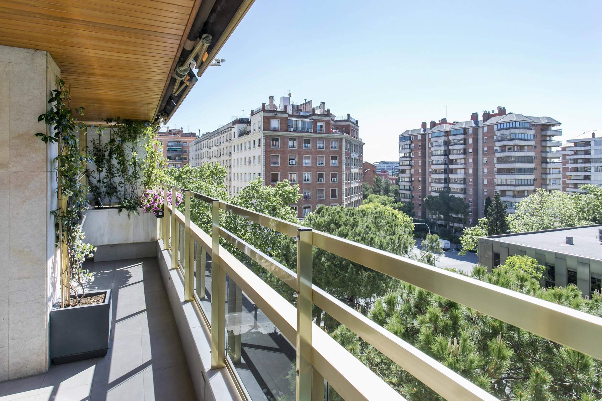 De la mano de la agencia Monika Rüsch, alquilar áticos en Barcelona