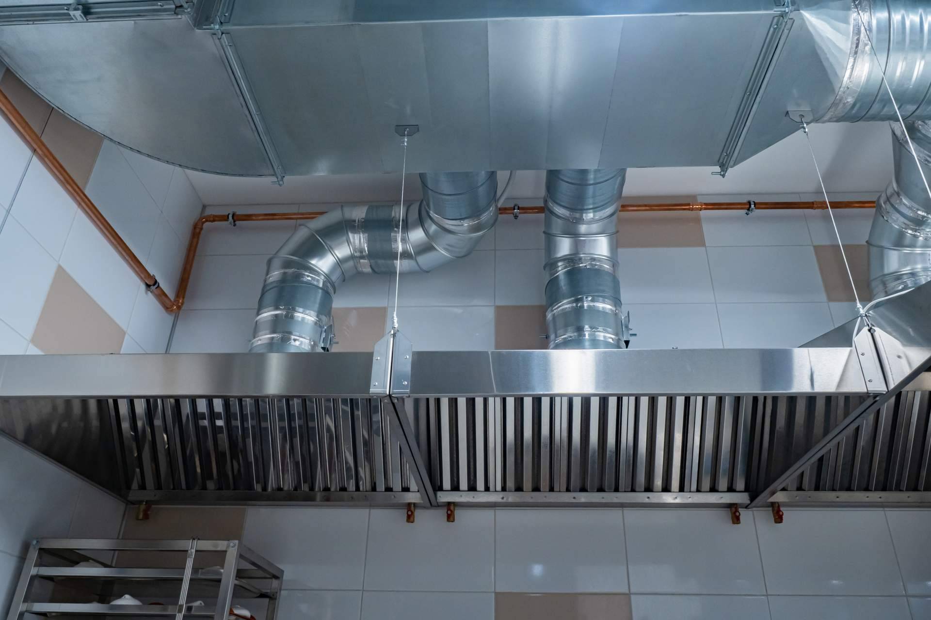 Grupo Industrial Chile sobre cómo calcular las dimensiones de las campanas de cocina industrial