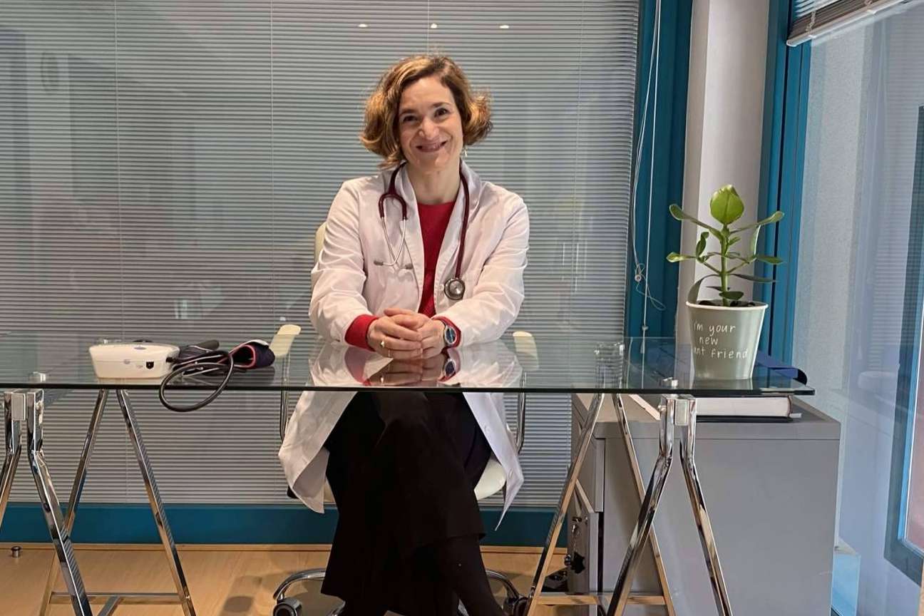La Dra. Olga García Gómez integra medicina convencional y terapias complementarias para una atención holística