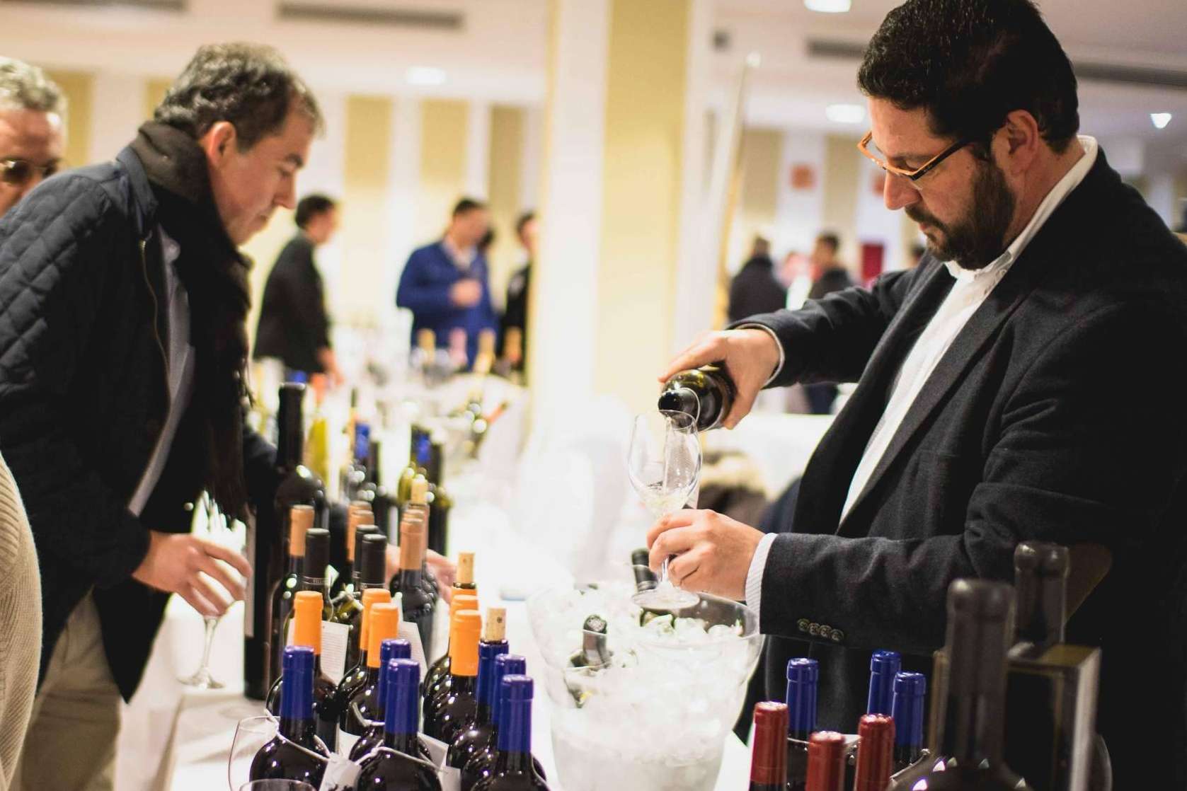 Vinos Barona destaca en el mercado nacional con vinos seleccionados y distribución eficiente