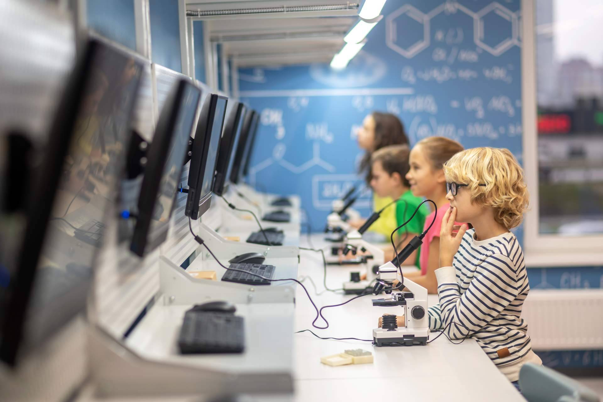 Letssay Formación colabora con centros educativos en la preparación de docentes para aulas de emprendimiento