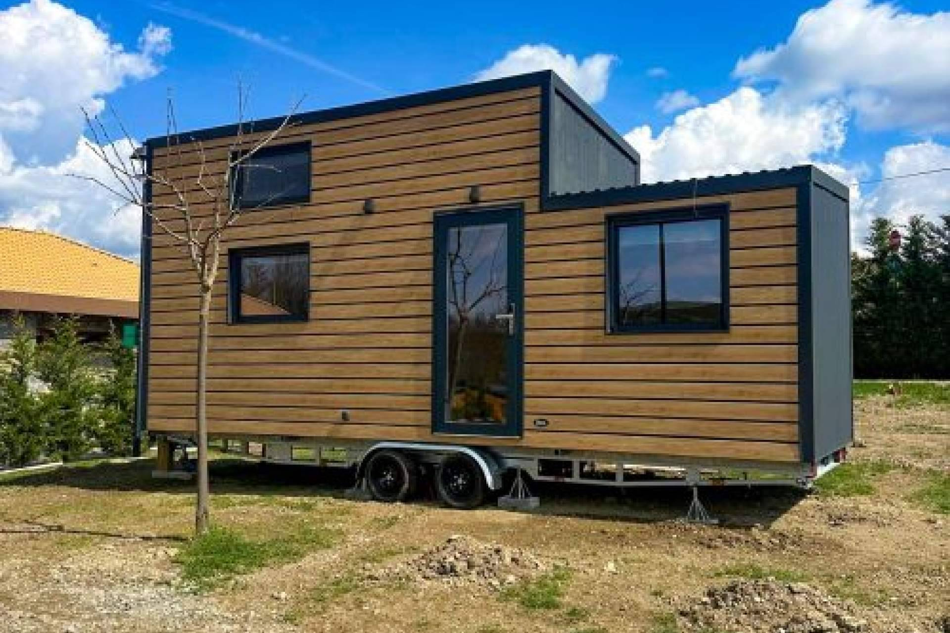 Noma Compact ofrece Noma Tiny montadas sobre remolque homologado para campings que buscan alojamiento flexible y móvil