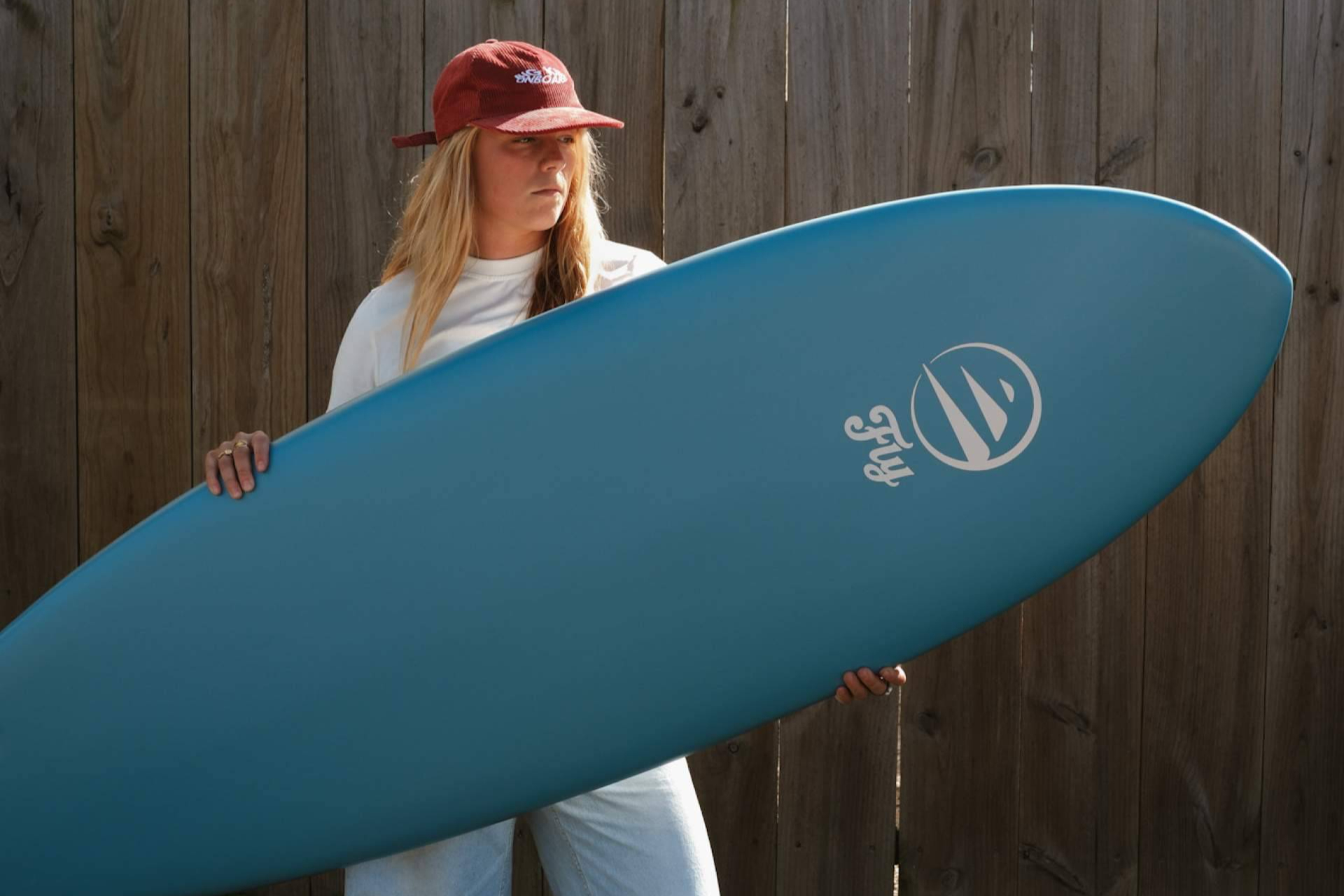 ¿Qué tablas de surf elegir en Navidad? Flysurf propone diseños ligeros y fáciles de dominar