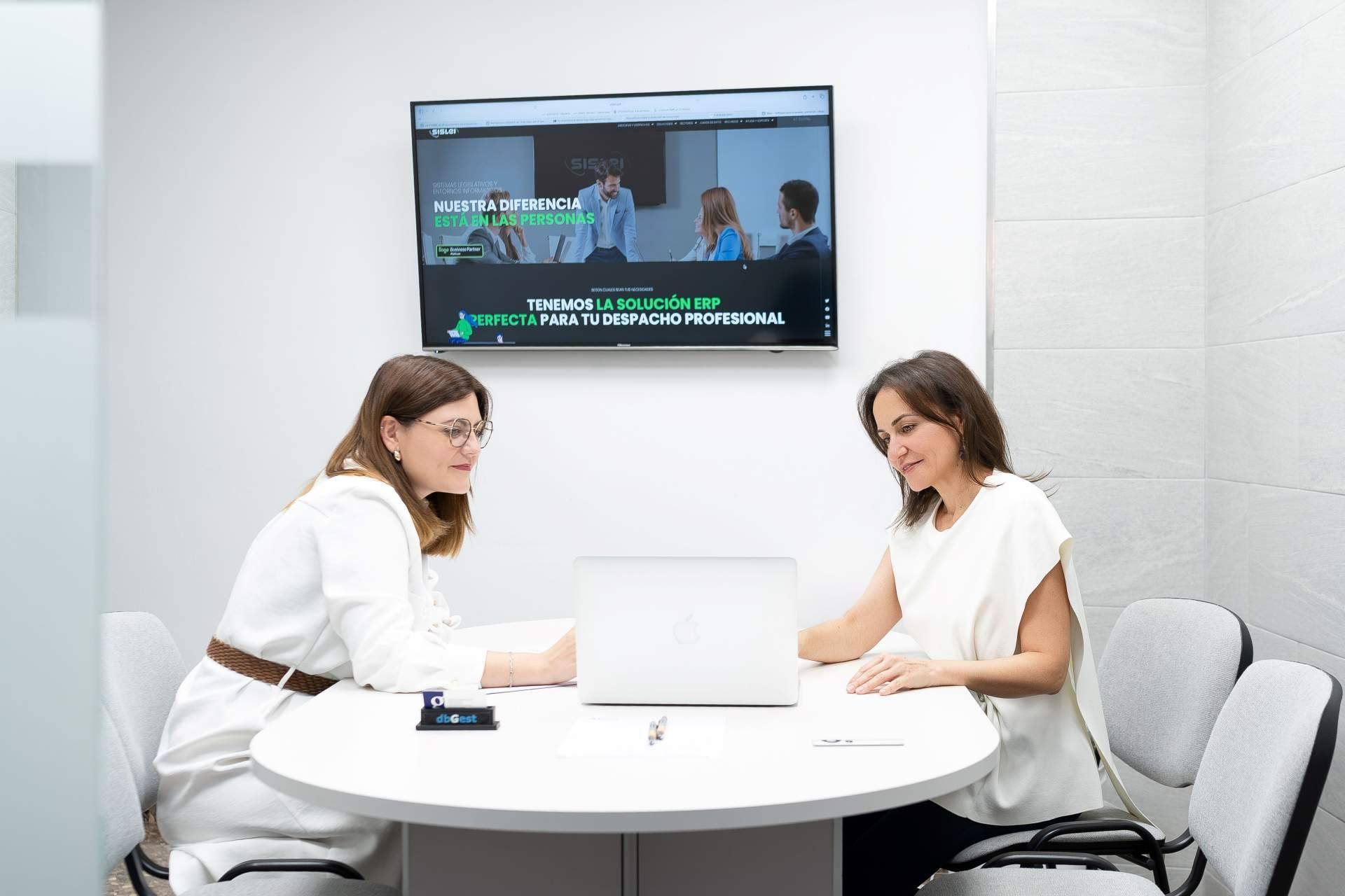 dbGest impulsa su digitalización con Sage Despachos y el acompañamiento de Opentix