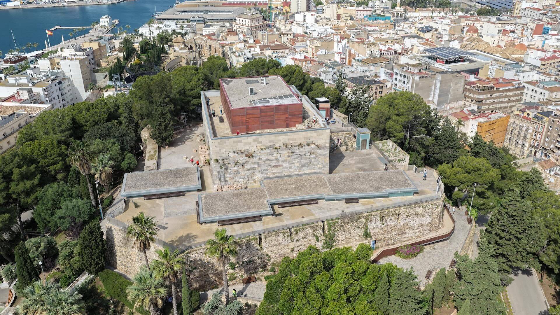 Cartagena Puerto de Culturas convierte el patrimonio histórico en un gran tablero de juego para las familias