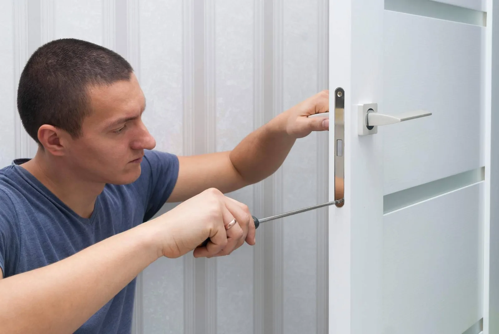 Abrir puertas con rapidez, la importancia de contar con un servicio de cerrajería profesional